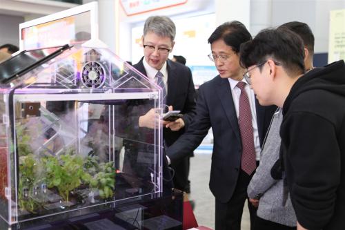 중부대학교, 2025 산학연협력 엑스포서 ‘미래 교육용 스마트팜 모델’ 선보여