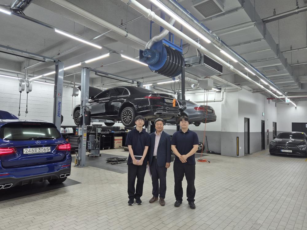 2025-S학기 현장실습 이건화 교수님 지도방문(KCC오토벤츠) 사진6