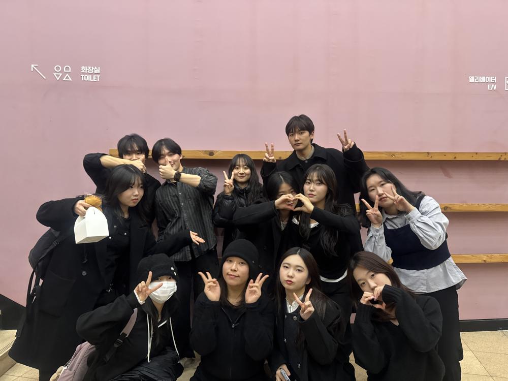 2025학년도 졸업영화제 <Archive To Action : 쌓여온 시간들이 행동과 창작으로 되풀이되는 순간> 사진2